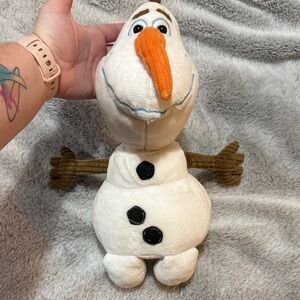 Olaf Scentsy Buddy with Orange Nose